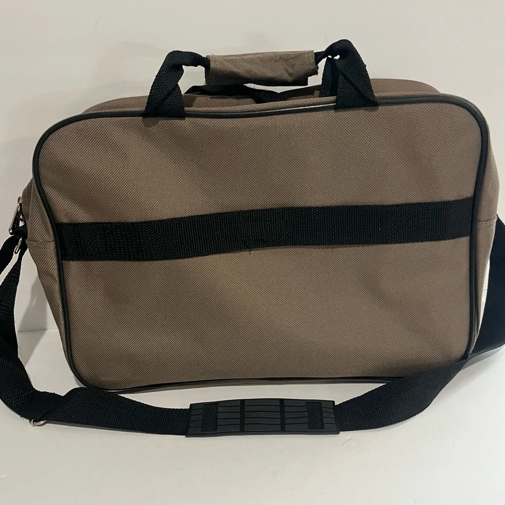 Leisure International Luggage tan Canvas Cosmetic Toiletry Travel Bag EUC
